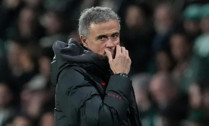 Parizienët “marrosen” pas Luis Enrique, nxitojnë për “ta blinduar” trajnerin e tyre