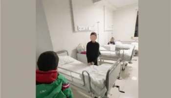 Pas alarmit në media reagojnë institucionet: Tre fëmijët nën kujdes mjekësor në Spitalin e Durrësit ku mbërrin dhe nëna e tyre, e proceduar penalisht