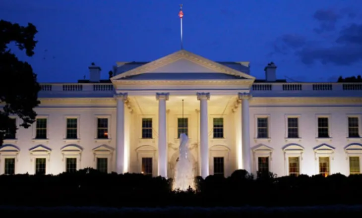 Pas deklaratave të Trump se NATO qëndroi larg vijave të frontit në Afganistan, reagon Shtëpia e Bardhë: Ai ka të drejtë, kontributet e Amerikës janë…