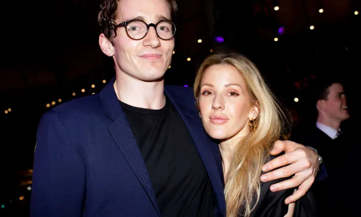 Pas ‘Fashion Awards’, Ellie Goulding shfaqet për herë të parë publikisht me barkun e rrumbullakosur