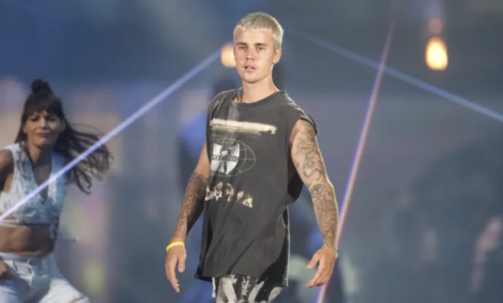 Pas katër vitesh mungesë, Justin Bieber do rikthehet në këtë skenë muzikore
