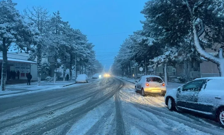 Pas Kukësit ‘zbardhet’ edhe Dibra, vështirësohet qarkullimi i automjeteve