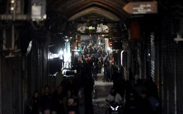 Pas protestave vdekjeprurëse, Trump paralajmëron: Nëse Irani vret protestuesit paqësorë ne do të ndërhyjmë. Teherani reagon ashpër: Çdo…