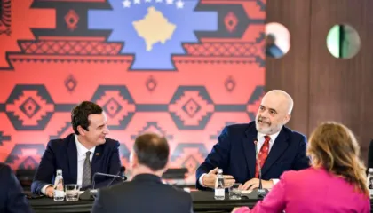 Pas tri vitesh mungesë, a do të ketë një takim të ri mes dy qeverive?