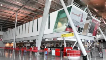 Pasaporta false, botoks dhe fillera kontrabandë…Operacion në Rinas, arrestohen 6 kinezë dhe 1 bjelloruse