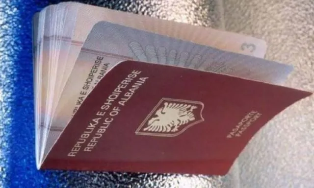 Pasaportat, thjeshtohen procedurat/ Aplikimi në çdo zyrë, pa kufizim vendbanimi