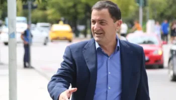 PBDNJ denoncon Vangjel Tavon: Krijoi një sh.p.k private për të vjedhur pronat e Himarës