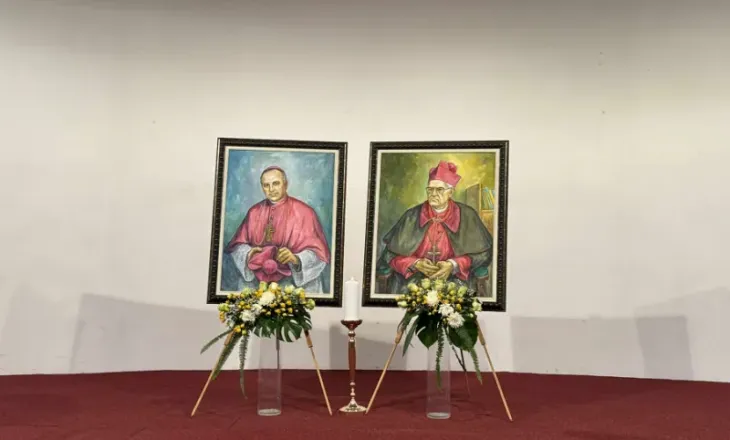 Përkujtohet në një akademi solemne në Katedralen e Prishtinës, trashëgimia e Imzot Nikë Prelës dhe Imzot Mark Sopit