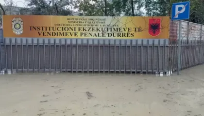 Përmbytet burgu i Durrësit/ Beqaj dhe Veliaj transferohen në katin e dytë