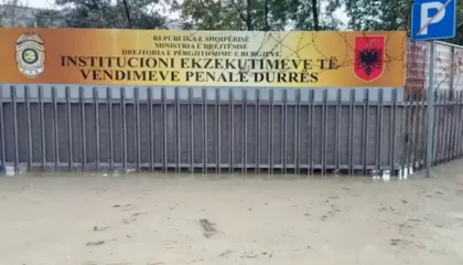 Përmbytet burgu ‘VIP’ i Durrësit/ Beqaj dhe Veliaj transferohen në katin e dytë