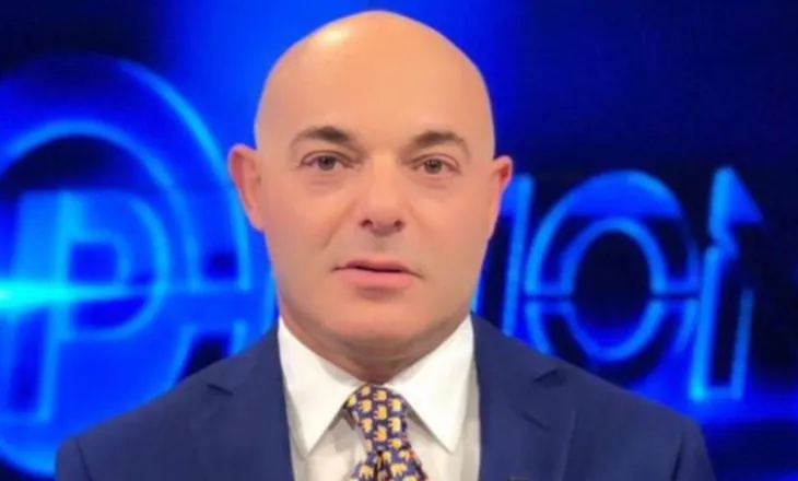 Përmbytjet/ Fevziu: Ministra si Top Modelë para kamerave, dalin në ecje sikur dalin në xhiro