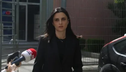 Përmbytjet në Durrës, kallëzohet në SPAK kryetarja e Bashkisë Emiriana Sako