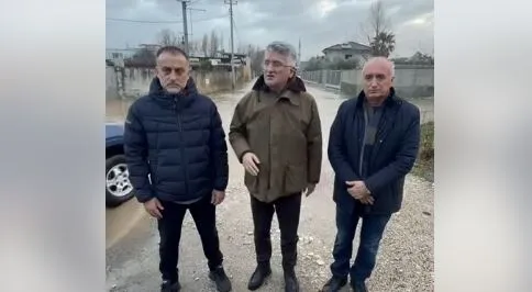 Përmbytjet në Kurbin/ Gjekmarkaj: Institucionet kanë dështuar totalisht, familje të tëra janë bllokuar
