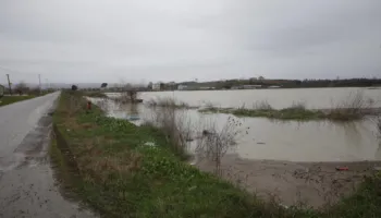 Përmbytjet, si paraqitet situata në Durrës