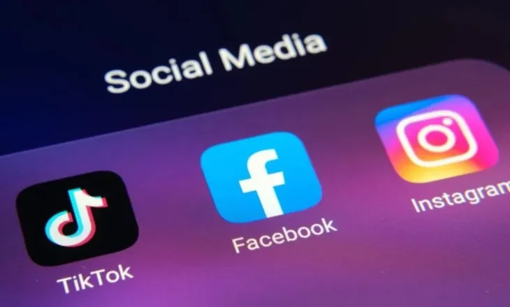 Përndiqte 37-vjeçaren në TikTok dhe Instagram, pranga të riut në Tiranë, në telefon i gjenden…