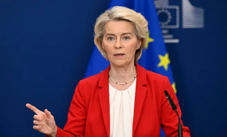 Përplasjet SHBA-BE/ Macron bën thirrje për të përdorur “bazukën tregtare” kundër Trump, Von der Leyen: Mblidhemi të enjten, gati të përgjigjemi