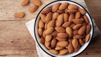 Përse duhet të konsumoni bajame për shëndetin e flokëve dhe lëkurës