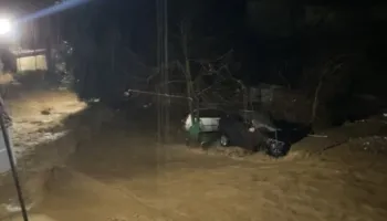 Përse u përmbyt Gjirokastra? Banorët e lagjes “Blloku i Furrave”: Përroi nën urën e Nanxës nuk është pastruar kurrë