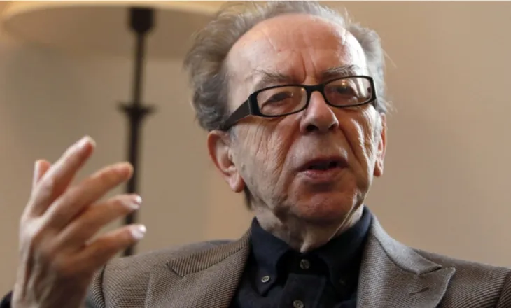 PERVJETOR – Ismail Kadare, kolosi i letërsisë shqiptare, sot do të festonte 90 vjetorin e lindjes…
