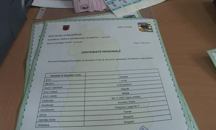 Petro Luarasi “ngel” në bukurshkrim