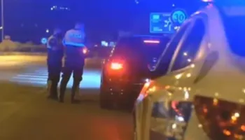 Plagosi me thikë 45-vjeçarin një ditë më parë, në pranga autori në Vlorë