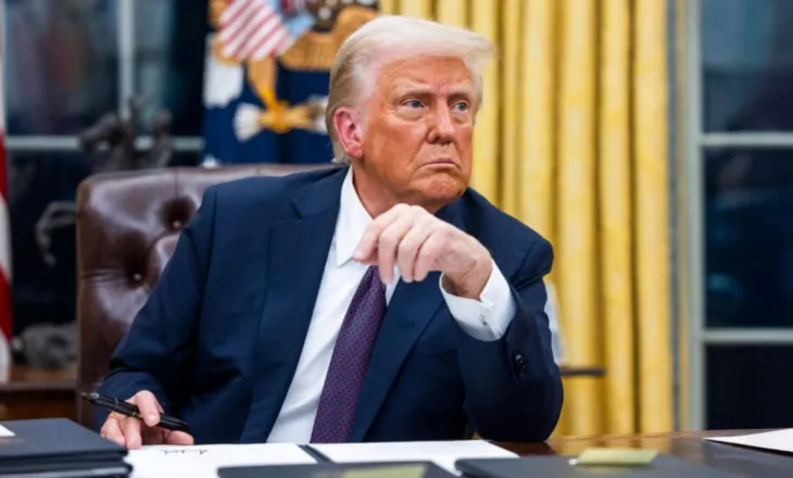 “Po e monitorojmë situatën në Iran”, Trump: Nëse do ketë sulm do jetë i shpejtë dhe vendimtar