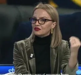 ‘Po mban me pahir një zv/kryeministre që duhet të ishte në burg’, Zhulali: Rama përdori letrën e Trump si “sapun” për..