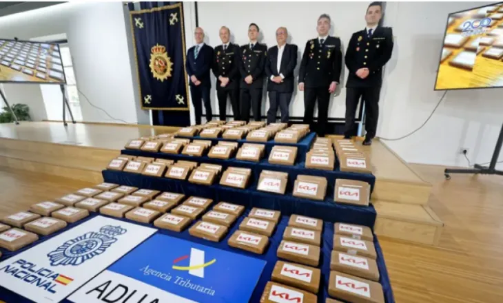 Po prisnin 200 kg kokainë/ Shqiptarët arrestohen në restorant, ishin pjesë e grupit të narkosit të ‘Wikipedia-s’