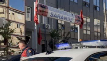 Policia e Sarandës shpall në kërkim 3 persona, dy prej tyre të moshuar 75 dhe 85 vjeç