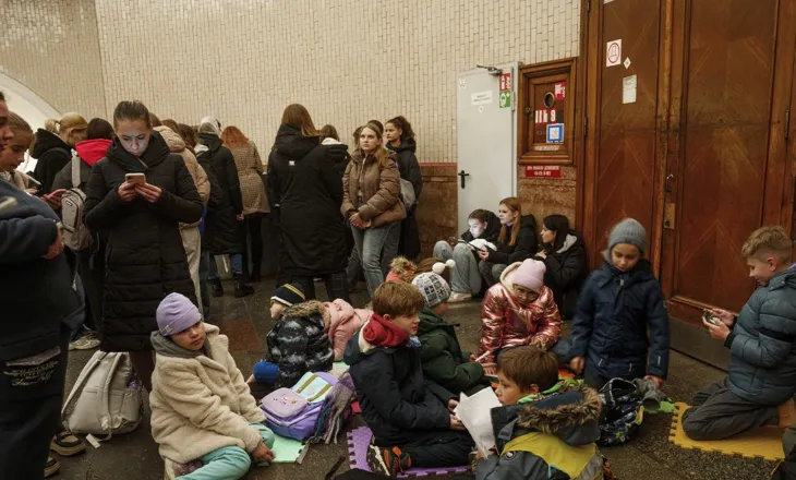 Polonia dhe BE dërgojnë mbi 800 gjeneratorë në Ukrainë