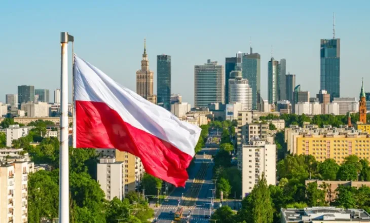 Polonia u godit nga më shumë se 3,000 sulme kibernetike në javën e parë të vitit 2026