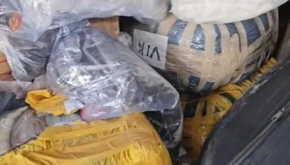 ‘Prada’ dhe ‘Hermes’ nga Kina dhe Turqia! 7 persona kapen me 17 valixhe me veshmbathje të markave të shtrenjta