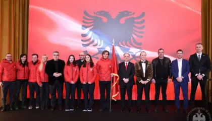Presidenti Begaj i dorëzon flamurin ekipit kombëtar që garon në Lojërat Olimpike dimërore