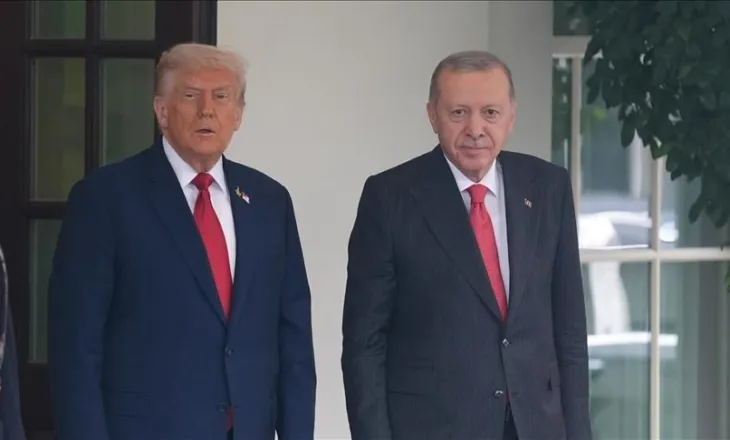 Presidenti Trump fton Erdogan t’i bashkohet ”Bordit të Paqes për Gazën” si anëtar themelues