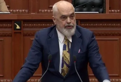 Presion i hapur/ Rama në Kuvend: Do ngrini kartonin me votën tuaj dhe do miratoni Bordin e Paqes dhe mua si përfaqësues