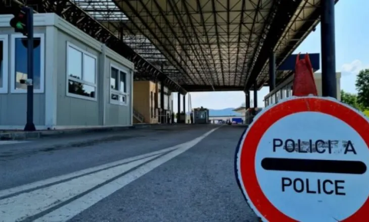 Prishtina ‘ashpërson’ ligjet për të huajt! Makinat me targa të huaja nuk mund të qarkullojnë pa autorizim…