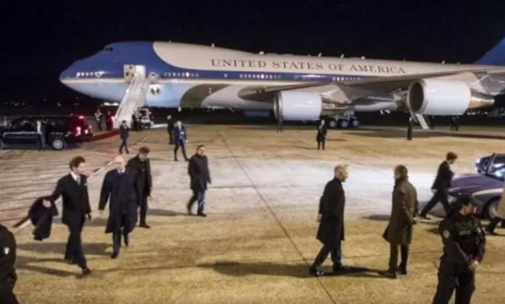 Probleme teknike në aeroplanin e Presidentit Donald Trump, Air Force One i nisur për Davos detyrohet të kthehet mbrapsht