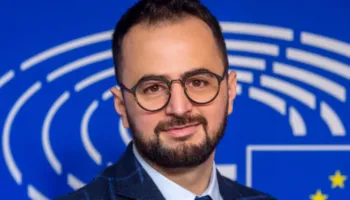 Procedura e zgjedhjes si Avokat i Popullit, PD çon në Kushtetuese Endrit Shabanin