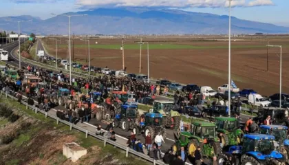 Protesta e fermerëve grekë, bllokohet sot aksi Kakavijë-Janinë