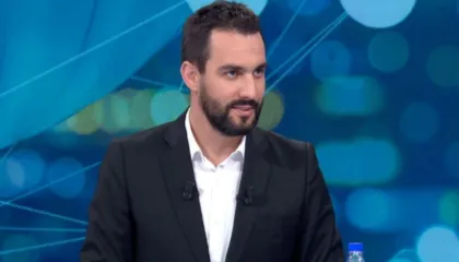 “Protesta jonë po e nxjerr Ramën nga vetja!”/ Lapaj i përgjigjet ftesave të Berishës: Të dalim me flamurin kombëtar!