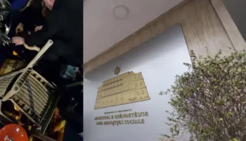 Protesta para Kryeministrisë/ Lapaj u lëndua pasi i ra në kokë bombola e gazit, reagon Ministria e Shëndetësisë: Ndodhet nën kujdesin e mjekëve