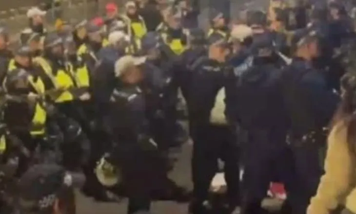 Protesta të dhunshme para ambasadës iraniane në Londër