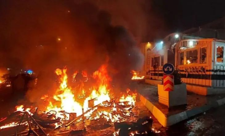 Protestat e dhunshme në Iran, shkon në 30 mijë numri i të vrarëve