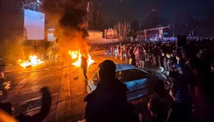 Protestat kundër regjimit në Iran, shkon në 162 numri i të vdekurve, mbi 3200 qytetarë të arrestuar