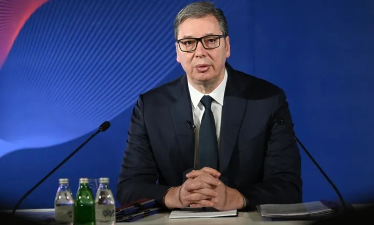 Protestat studentore transformohen në fushatë politike, Vuçiç paralajmëron zgjedhje të parakohshme