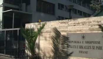 Protestuesit e PD para gjykatës, akuzohen për hedhjen e bombave molotov ndaj policisë 