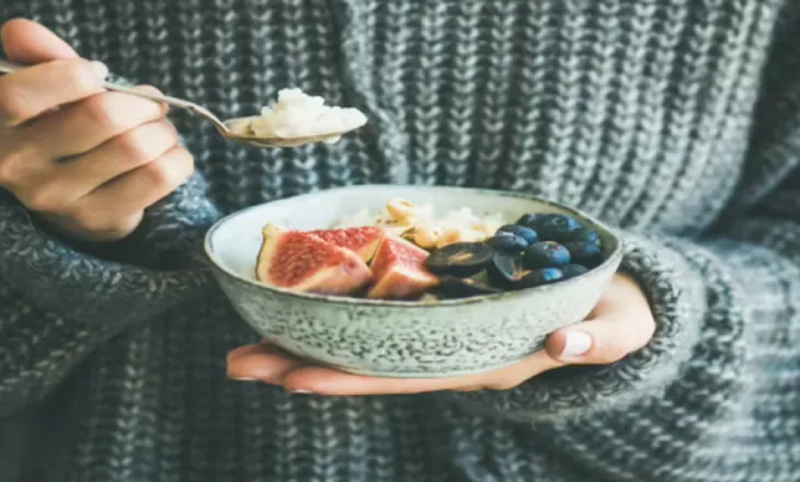 Pse ndihemi më të uritur në dimër