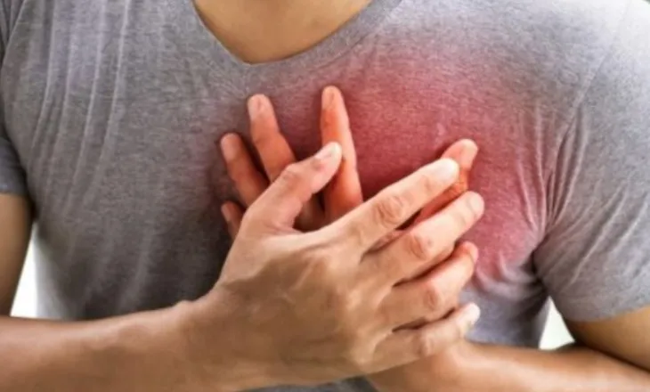 Pse sulmet në zemër janë më pak të dëmshme gjatë natës?