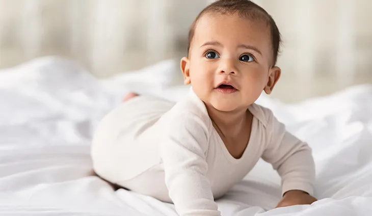 Pse të porsalindurit nuk kanë lot ose djersë? Çfarë thonë studimet