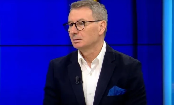 “Pushteti nuk rrëzohet me molotovë”, Kadilli kritika PD: Berisha përdor të njëjtat strategji